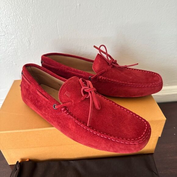 TOD’S Men's Red Suede slip-on driving Loafers size US6 1/2 , EU 39 new in box - Picture 3 of 13
